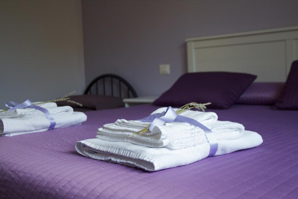 B&B Lavanda E Rosmarino Ασίζη Δωμάτιο φωτογραφία
