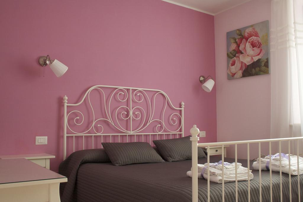 B&B Lavanda E Rosmarino Ασίζη Δωμάτιο φωτογραφία